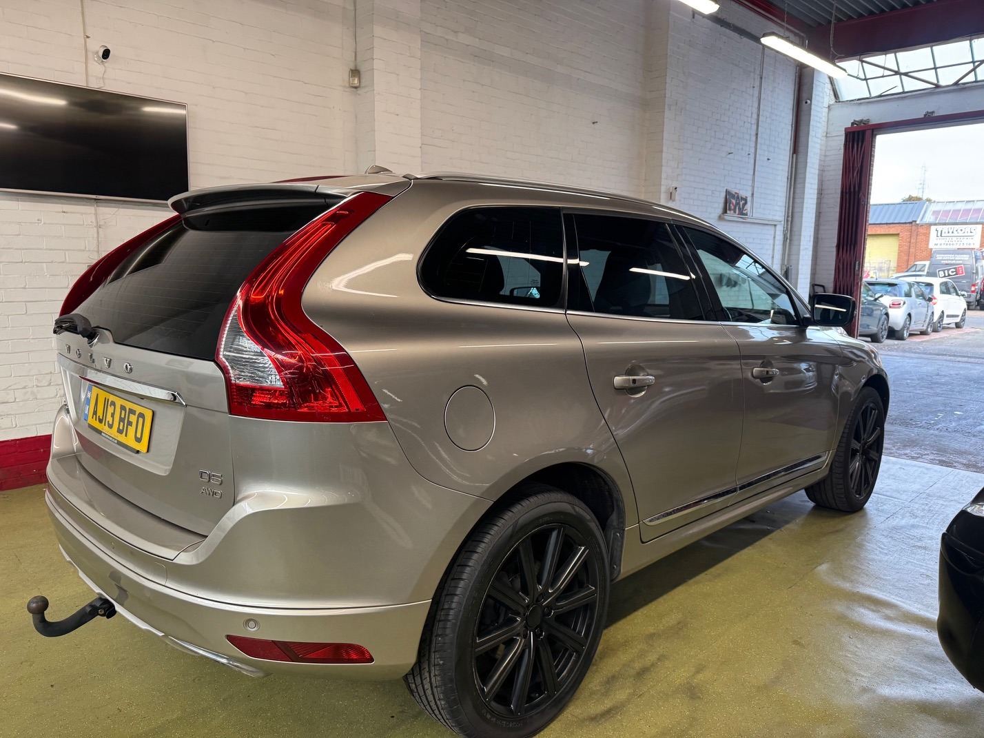 Used Volvo XC60 2013 for sale - 76300838: Photo 5