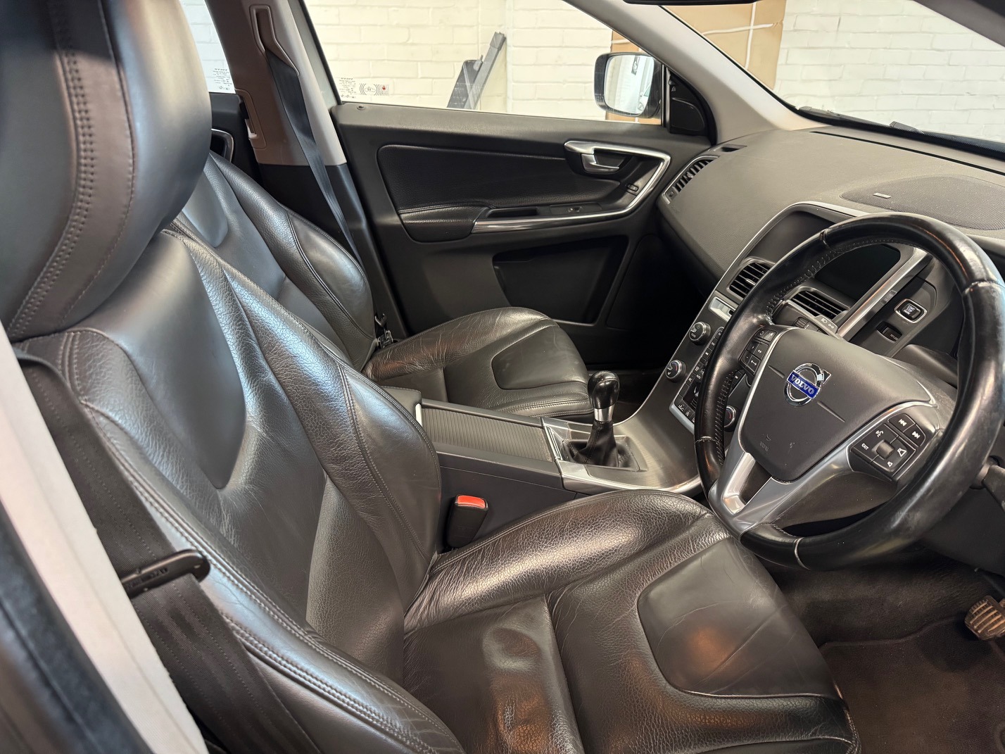 Used Volvo XC60 2013 for sale - 76300838: Photo 8