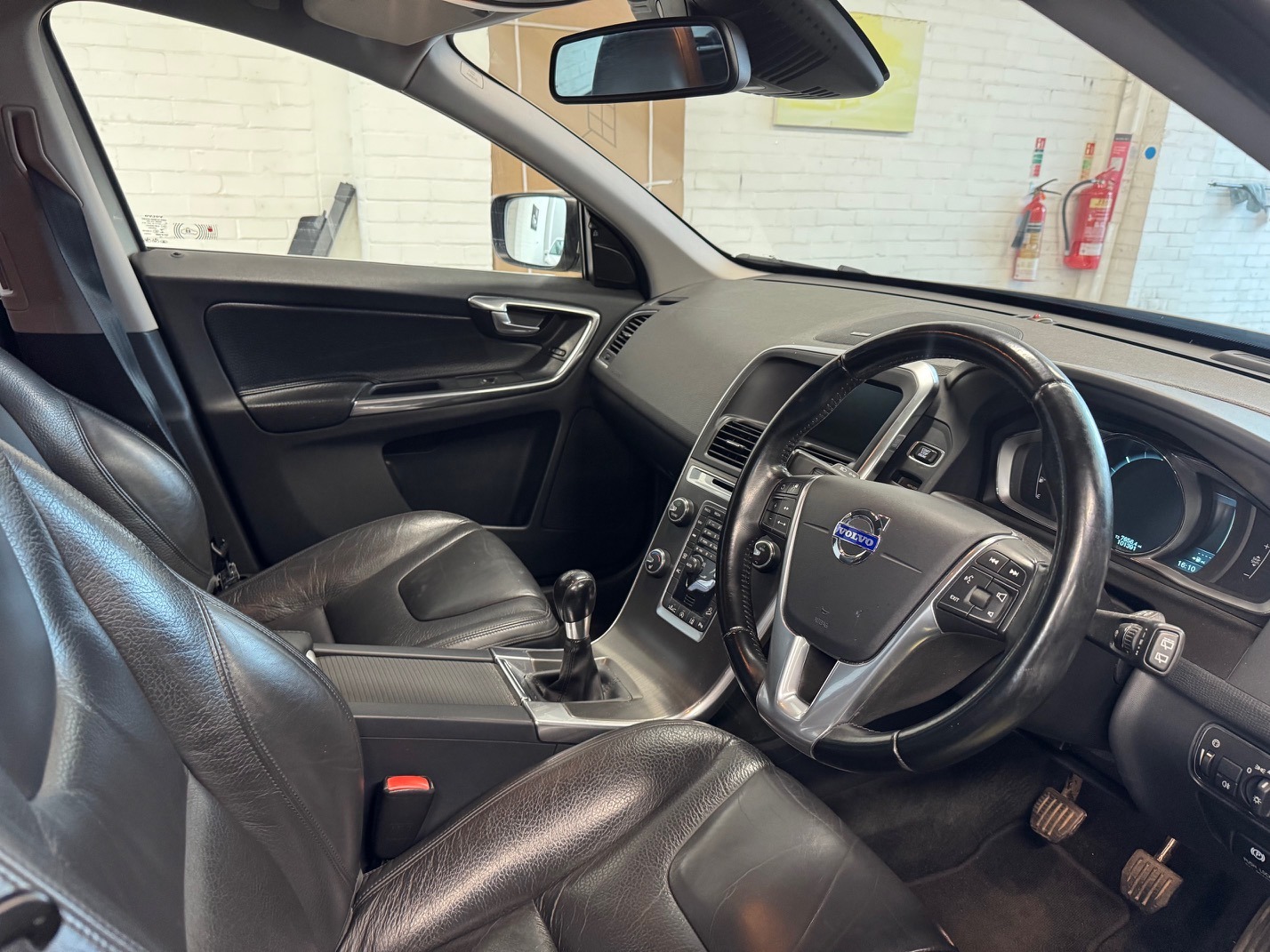 Used Volvo XC60 2013 for sale - 76300838: Photo 9