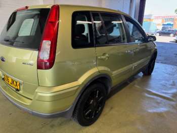 Used Ford Fusion 2006 for sale - 75164032: Photo