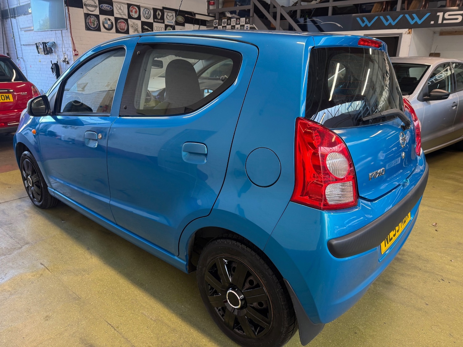 Used Nissan Pixo 2009 for sale - 76064475: Photo 3