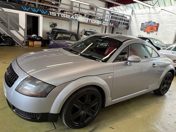 Used Audi TT 2005 for sale - 74802922: Photo 2