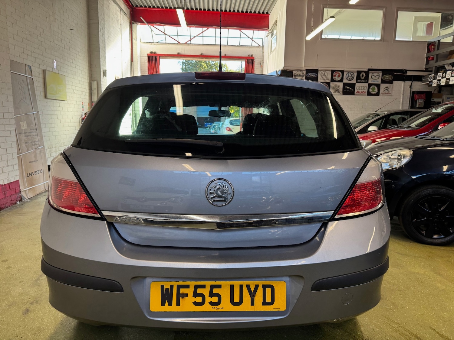 Used Vauxhall Astra 2005 for sale - 76352568: Photo 4