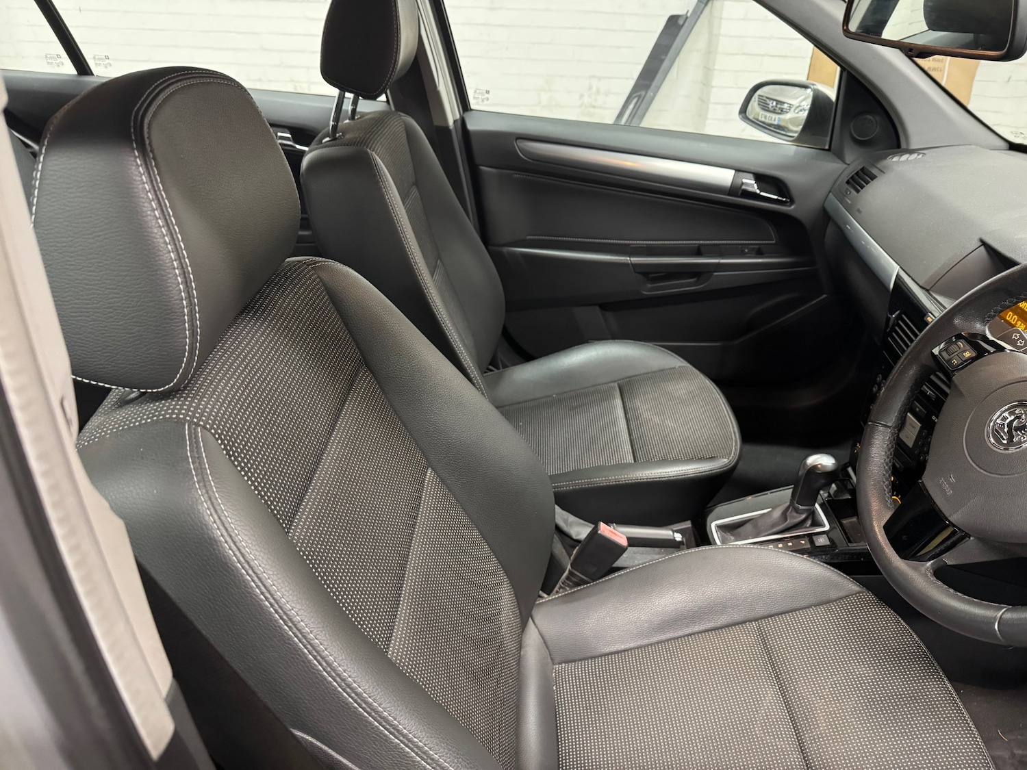 Used Vauxhall Astra 2007 for sale - 76436876: Photo 14