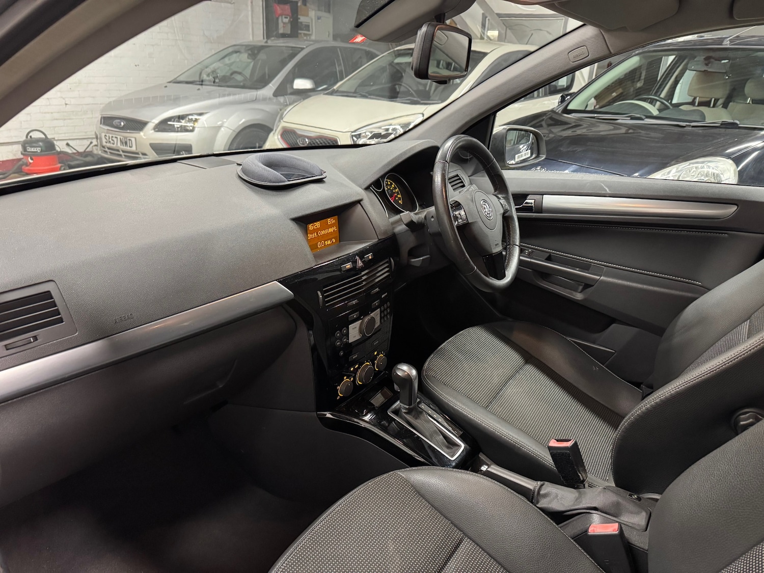 Used Vauxhall Astra 2007 for sale - 76436876: Photo 15