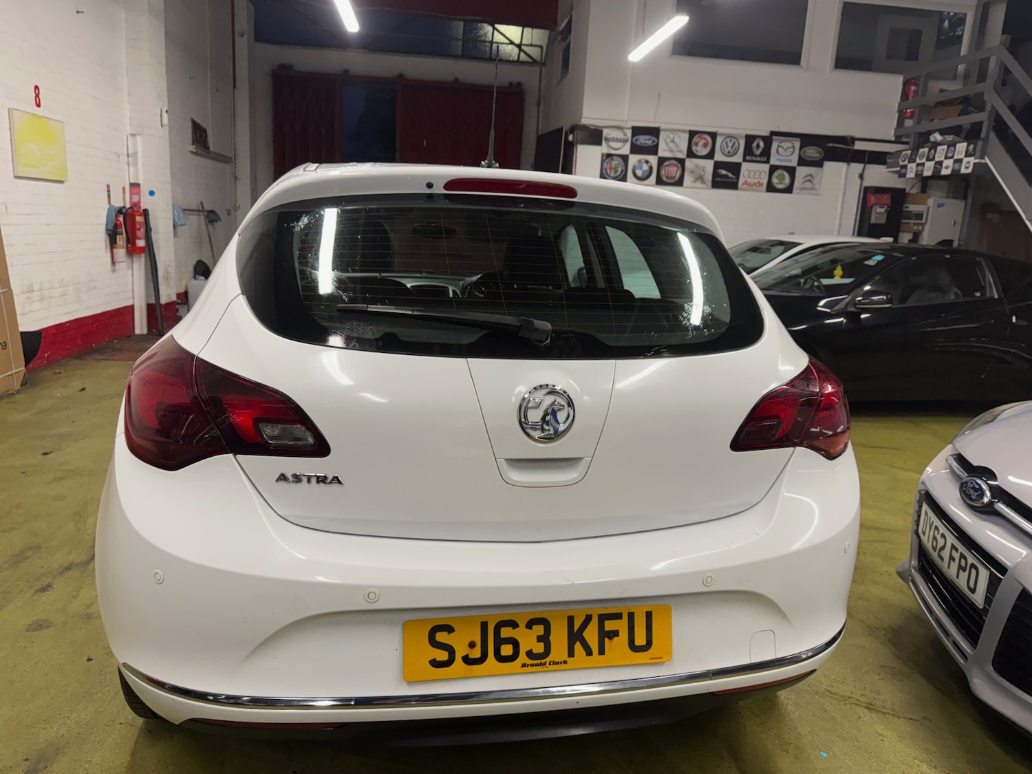 Used Vauxhall Astra 2013 for sale - 77272422: Photo 4