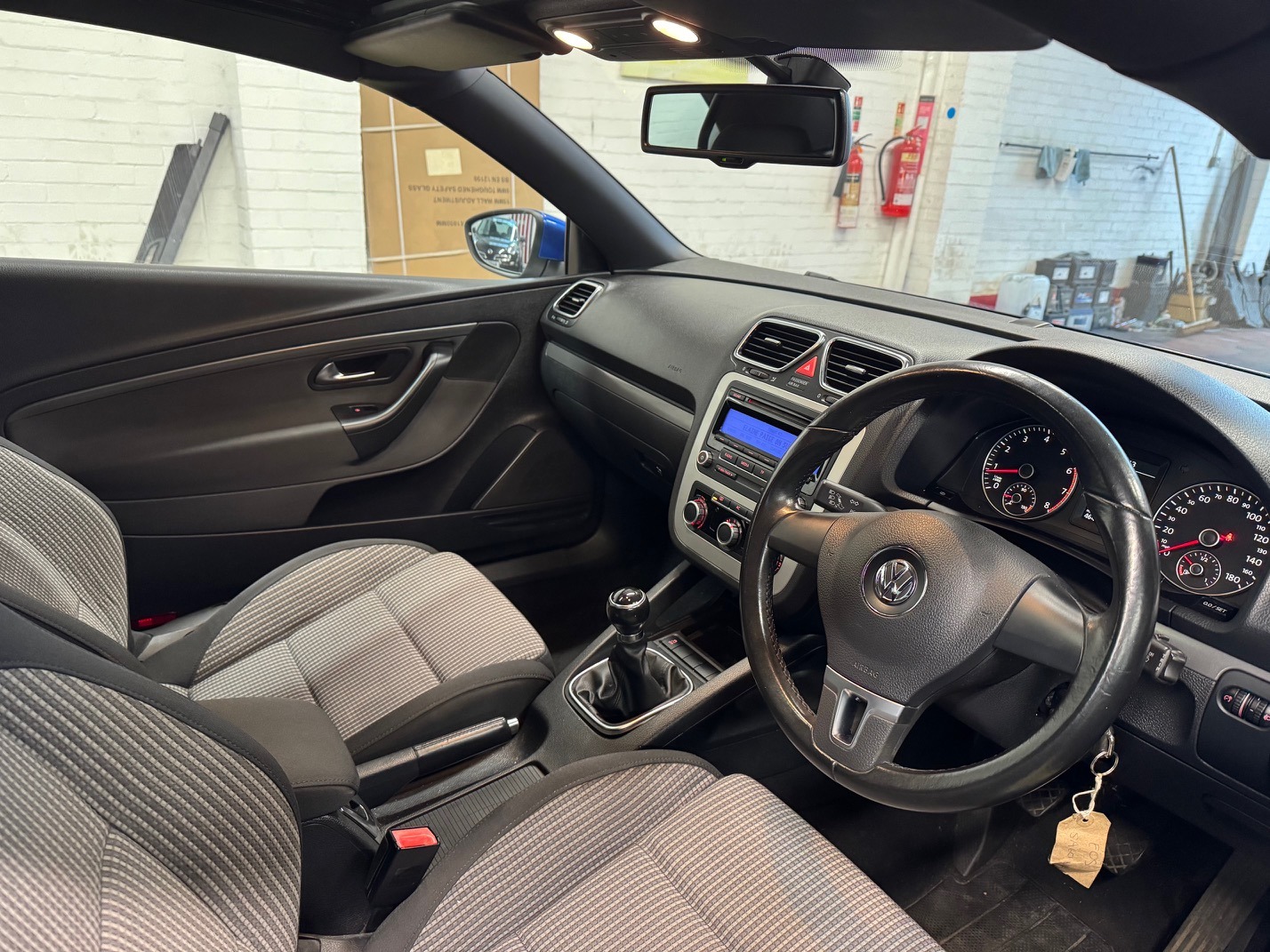 Used Volkswagen EOS 2010 for sale - 76505041: Photo 17