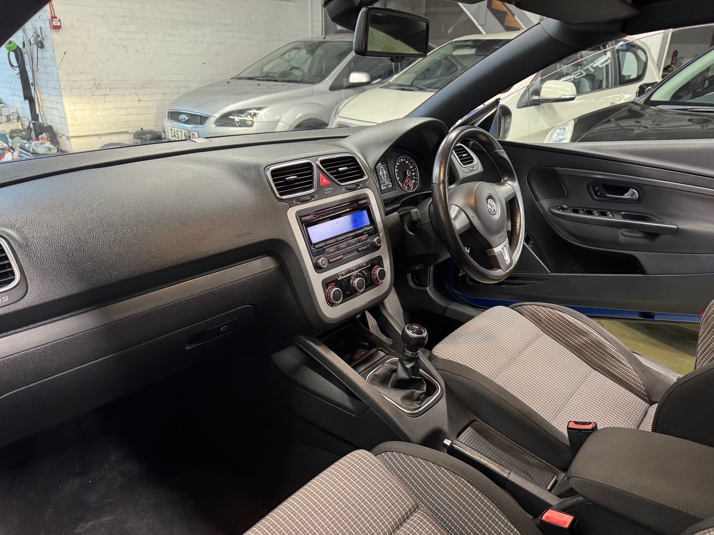 Used Volkswagen EOS 2010 for sale - 76505041: Photo 18