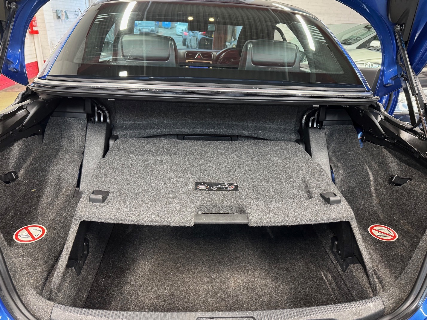 Used Volkswagen EOS 2010 for sale - 76505041: Photo 21