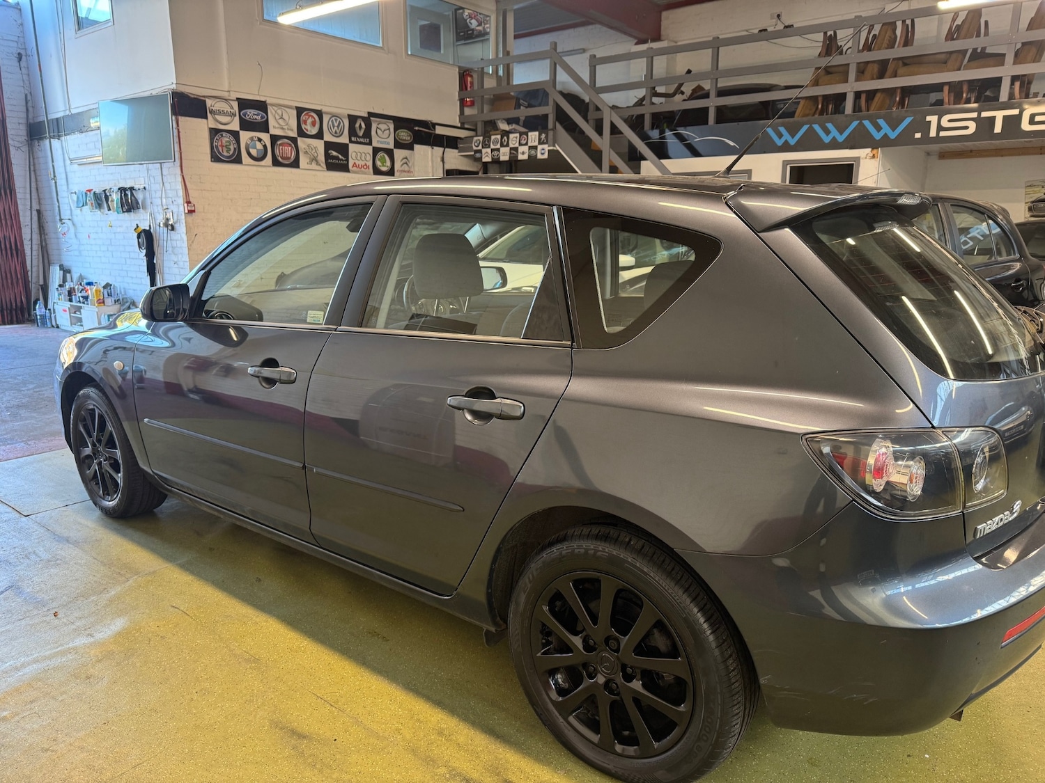 Used Mazda Mazda3 2008 for sale - 76244633: Photo 3