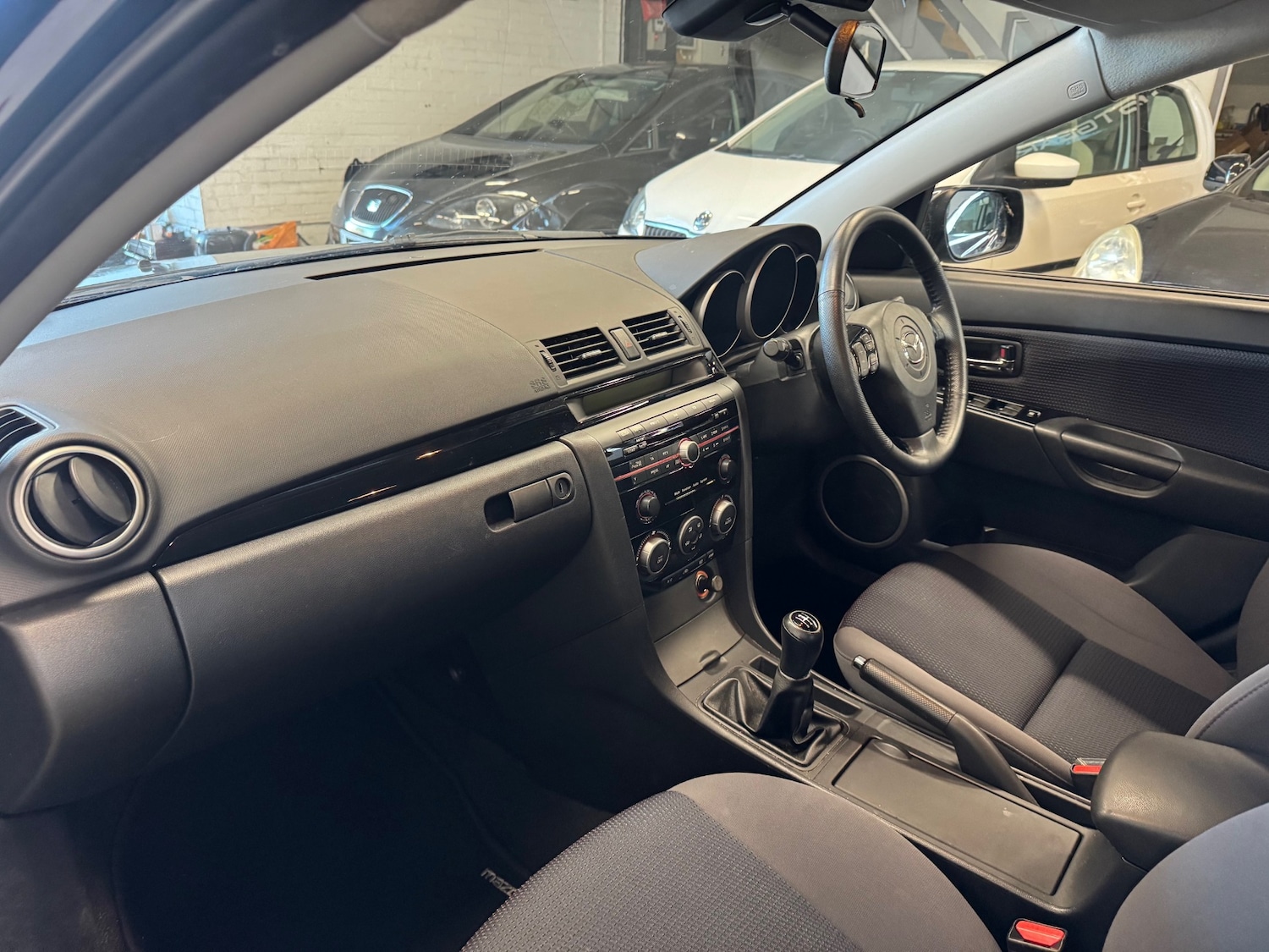 Used Mazda Mazda3 2008 for sale - 76244633: Photo 7