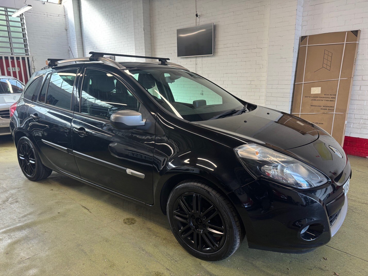Used Renault Clio 2012 for sale - 77797199: Photo 7