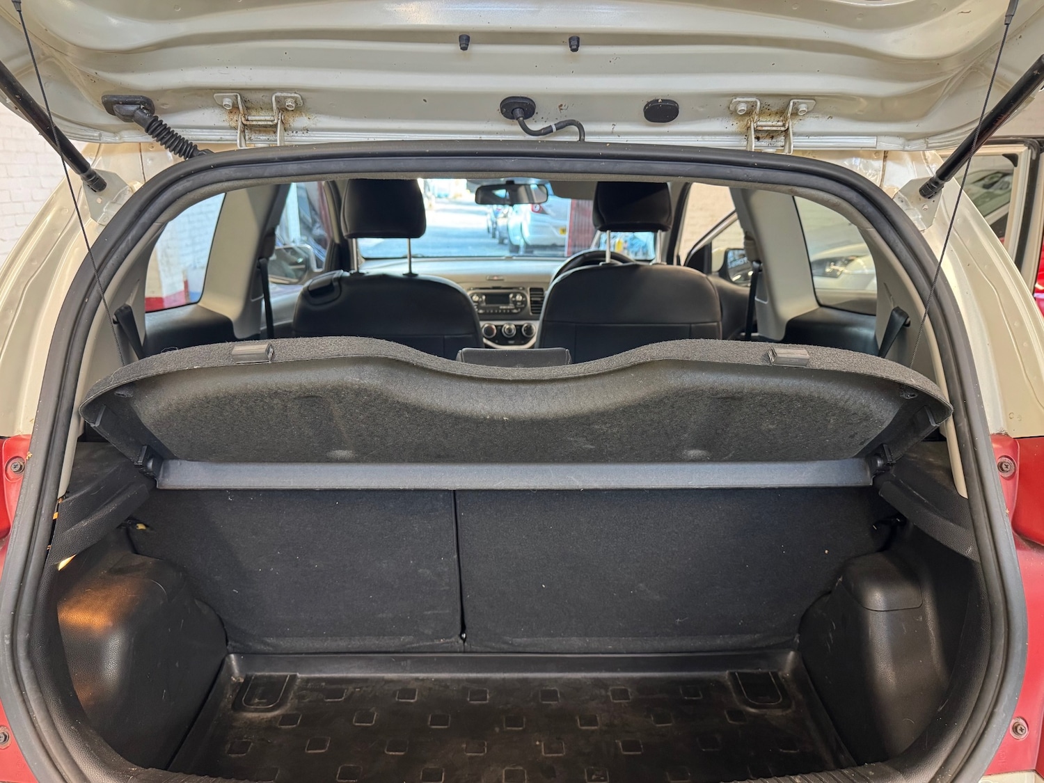 Used Kia Picanto 2012 for sale - 76319470: Photo 11