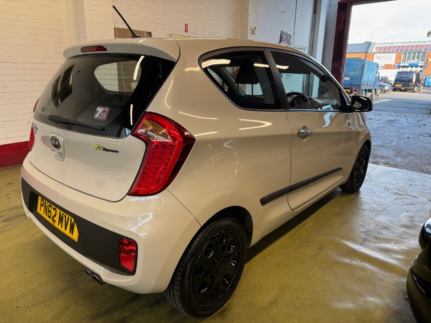 Used Kia Picanto 2012 for sale - 76319470: Photo 5