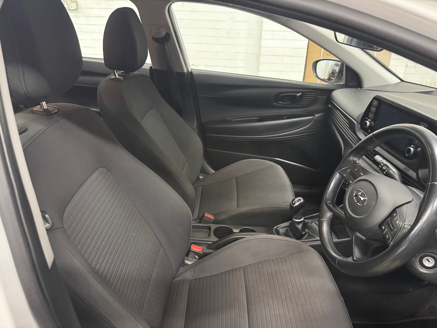 Used Hyundai i20 2021 for sale - 77732330: Photo 16