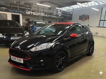 Used Ford Fiesta 2015 for sale - 77611173: Photo