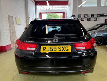 Used Honda Accord 2010 for sale - 75381490: Photo