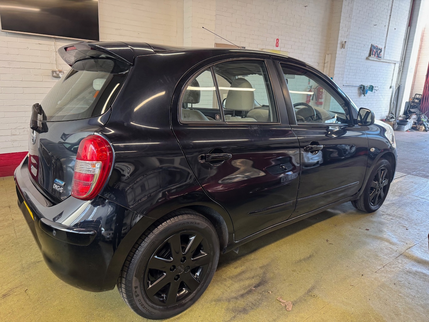 Vehicle 5