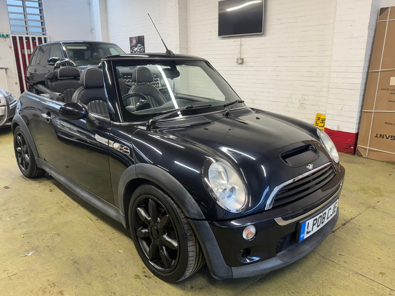 Used MINI Convertible 2008 for sale - 77478023: Photo 12