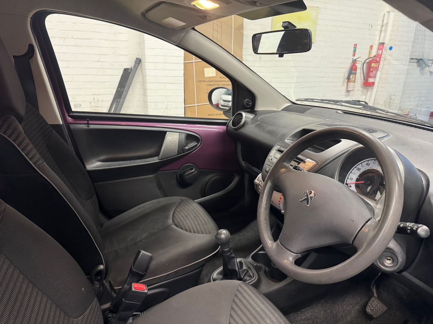 Used Peugeot 107 2012 for sale - 76249458: Photo 8