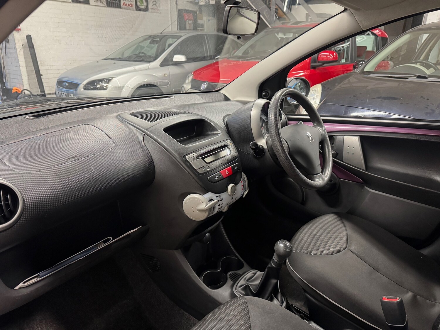 Used Peugeot 107 2012 for sale - 76249458: Photo 9