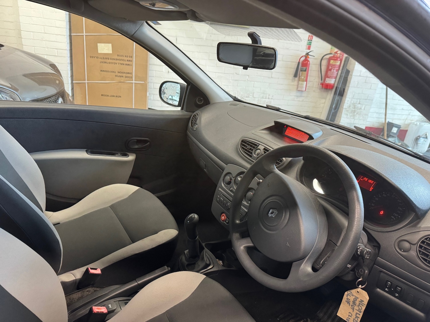 Used Renault Clio 2009 for sale - 77398448: Photo 11