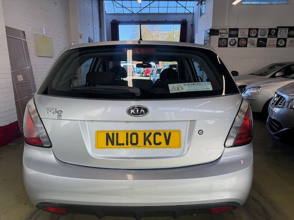 Used Kia Rio 2010 for sale - 74330965: Photo 3