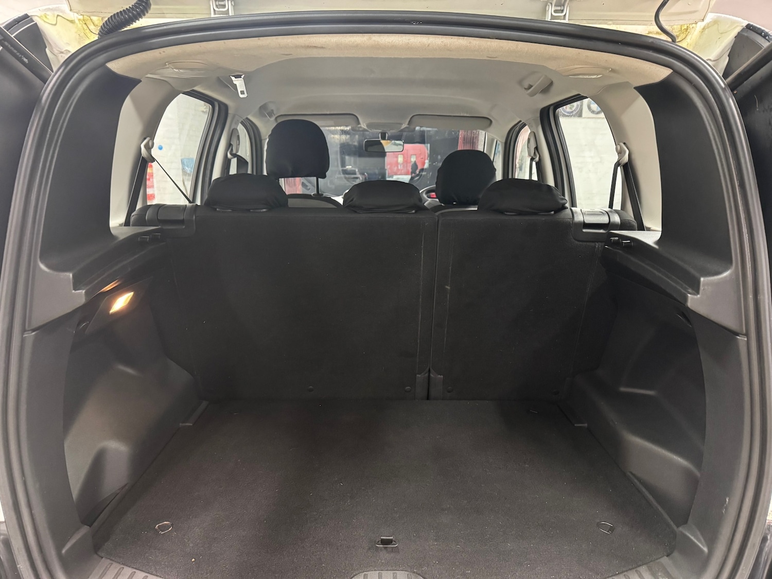 Used Citroen C3 Picasso 2013 for sale - 76599400: Photo 15