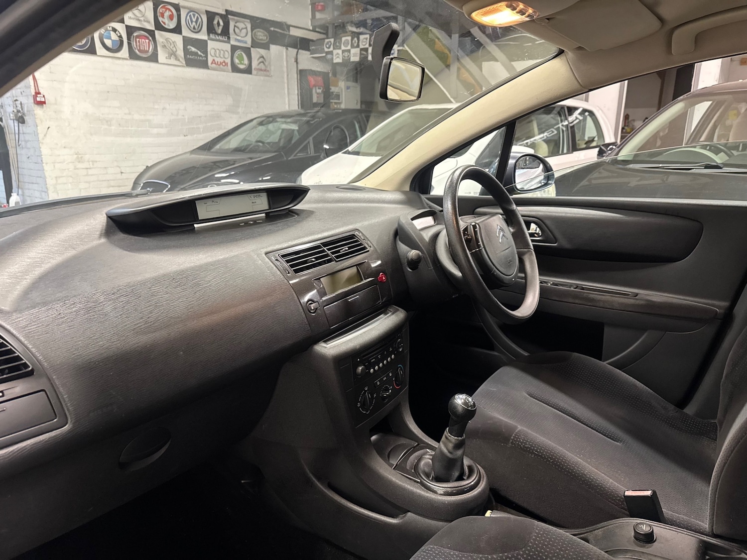 Used Citroen C4 2007 for sale - 76236247: Photo 9