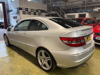 Used Mercedes-Benz CLC Class 2009 for sale - 77048129: Photo