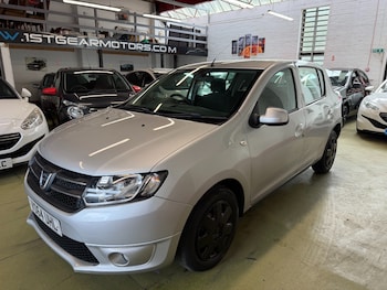 Used Dacia Sandero 2014 for sale - 78757398: Photo