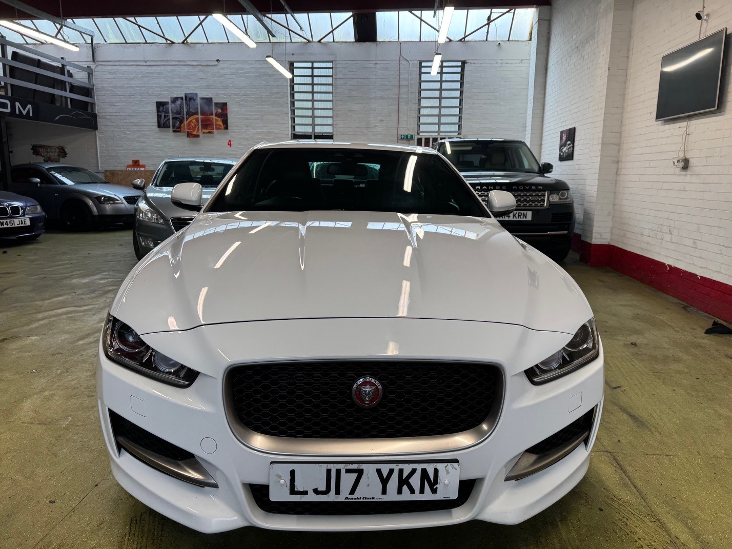 Used Jaguar XE 2017 for sale - 77199209: Photo 12