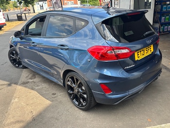 Used Ford Fiesta 2021 for sale - 79531942: Photo