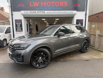 Volkswagen - Touareg