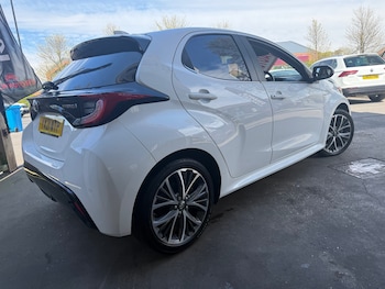 Used Toyota Yaris 2021 for sale - 78400458: Photo