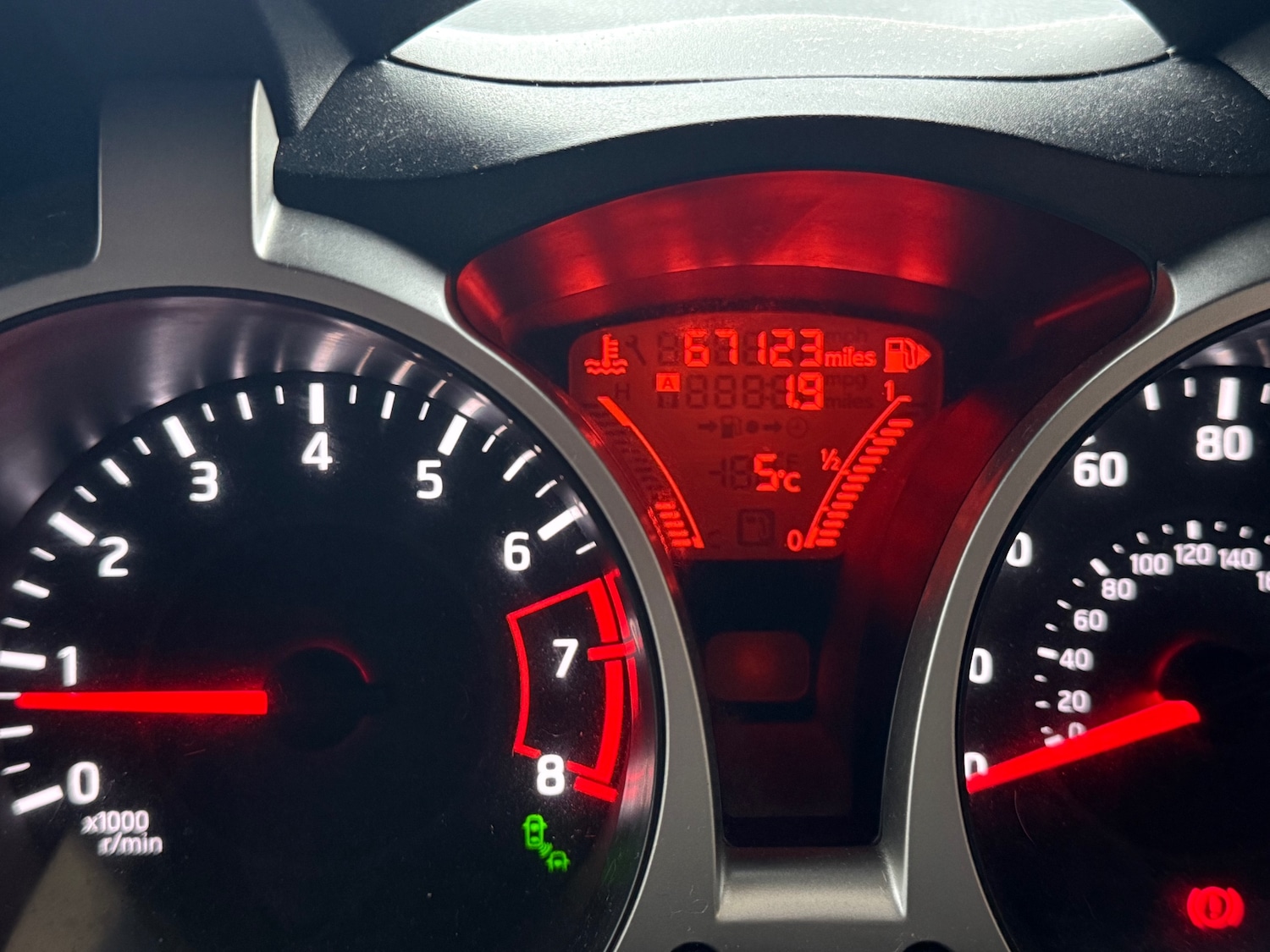 Used Nissan Juke 2015 for sale - 76666233: Photo 13