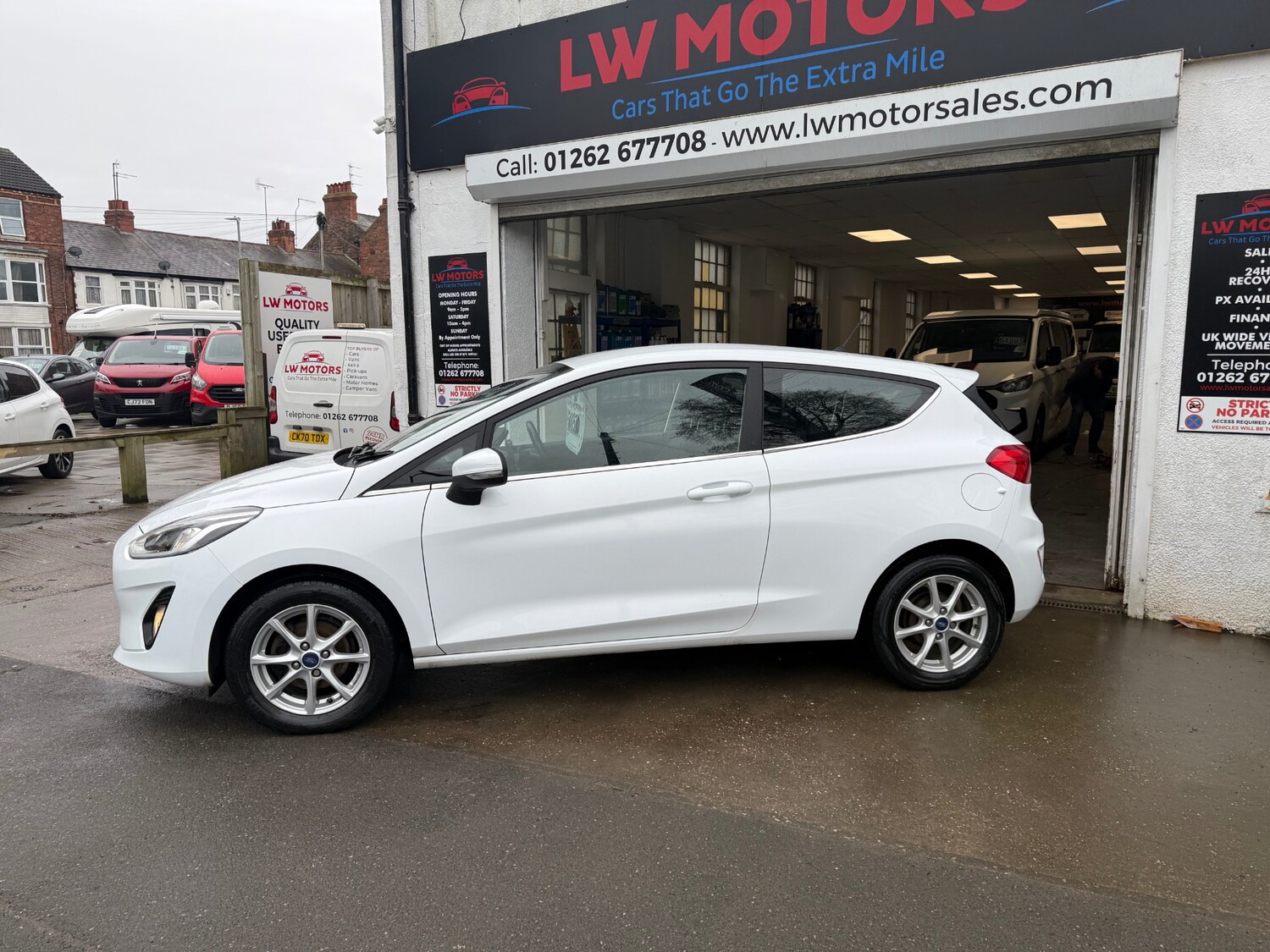 Used Ford Fiesta 2018 for sale - 77631321: Photo 8