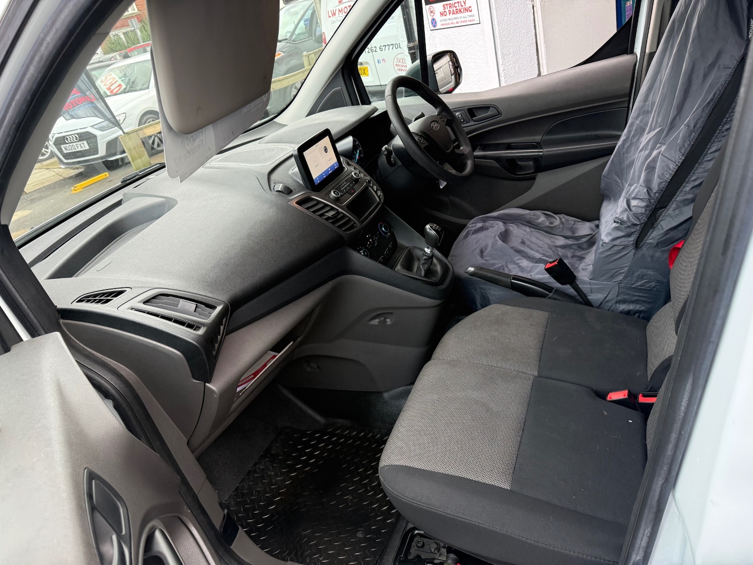 Used Ford Transit Connect 2020 for sale - 77261086: Photo 8