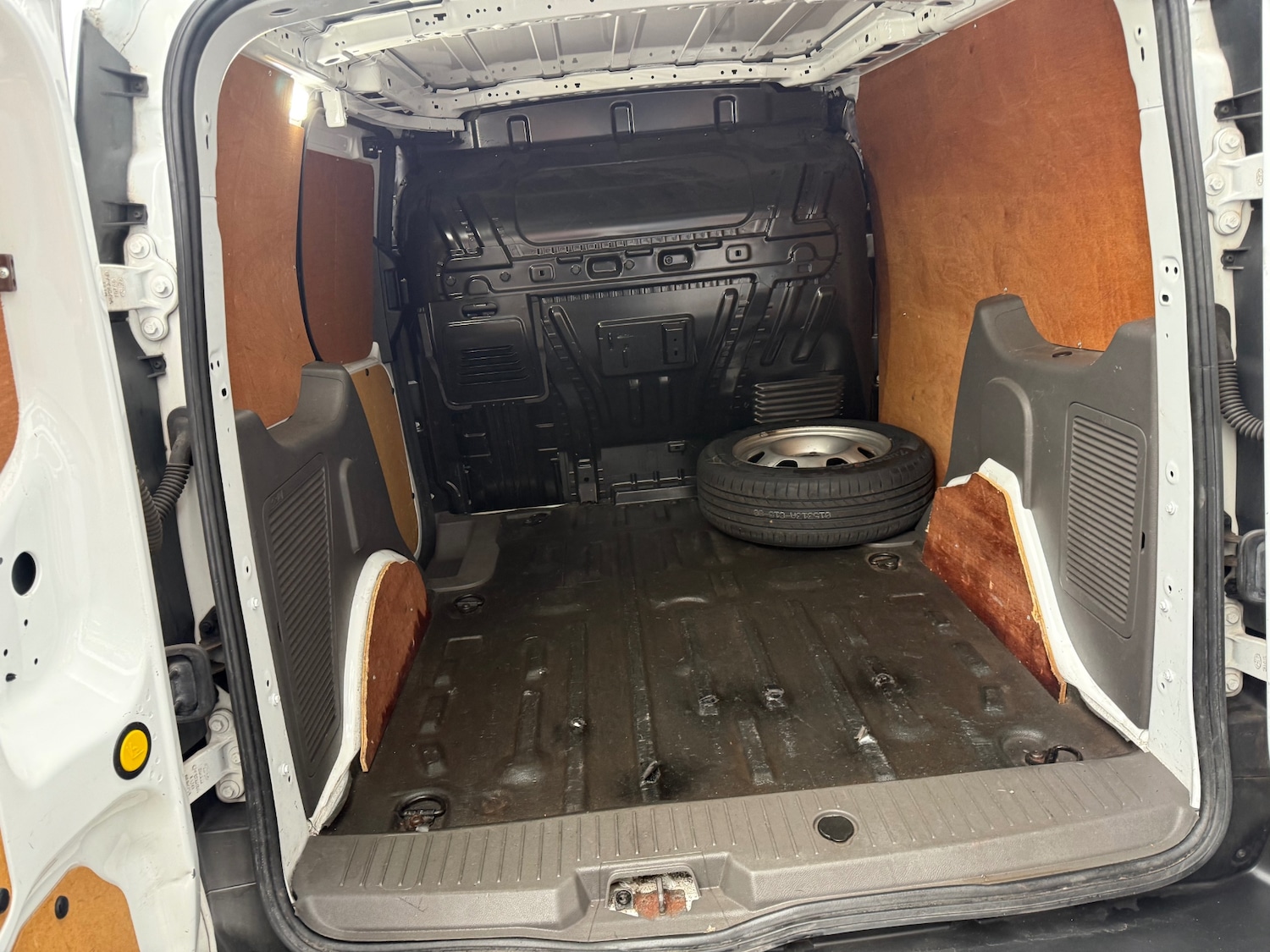 Used Ford Transit Connect 2020 for sale - 77261086: Photo 9