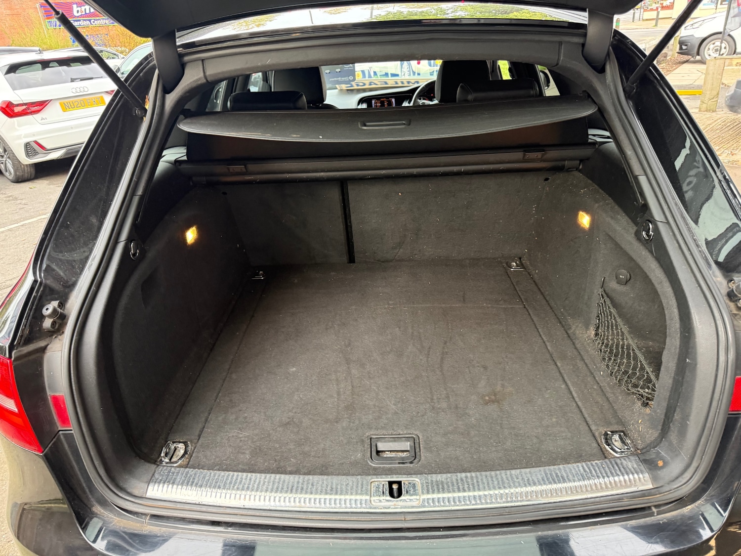 Used Audi A4 2013 for sale - 76404894: Photo 10