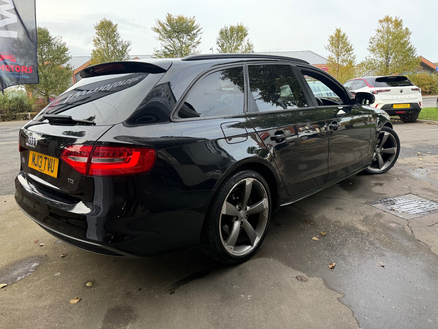 Used Audi A4 2013 for sale - 76404894: Photo 2