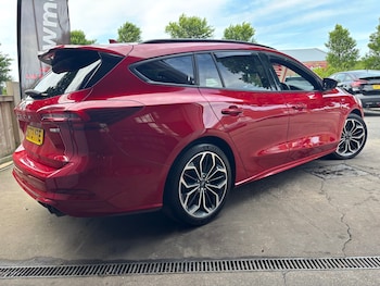 Used Ford Focus 2023 for sale - 79105453: Photo