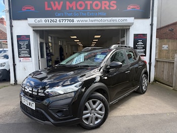 Used Dacia Sandero Stepway 2023 for sale - 78852993: Photo