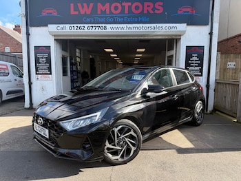 Used Hyundai i20 2023 for sale - 78571813: Photo
