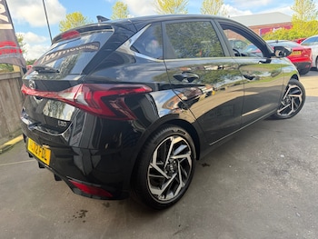 Used Hyundai i20 2023 for sale - 78571813: Photo