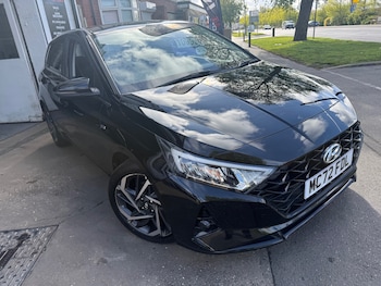 Used Hyundai i20 2023 for sale - 78571813: Photo