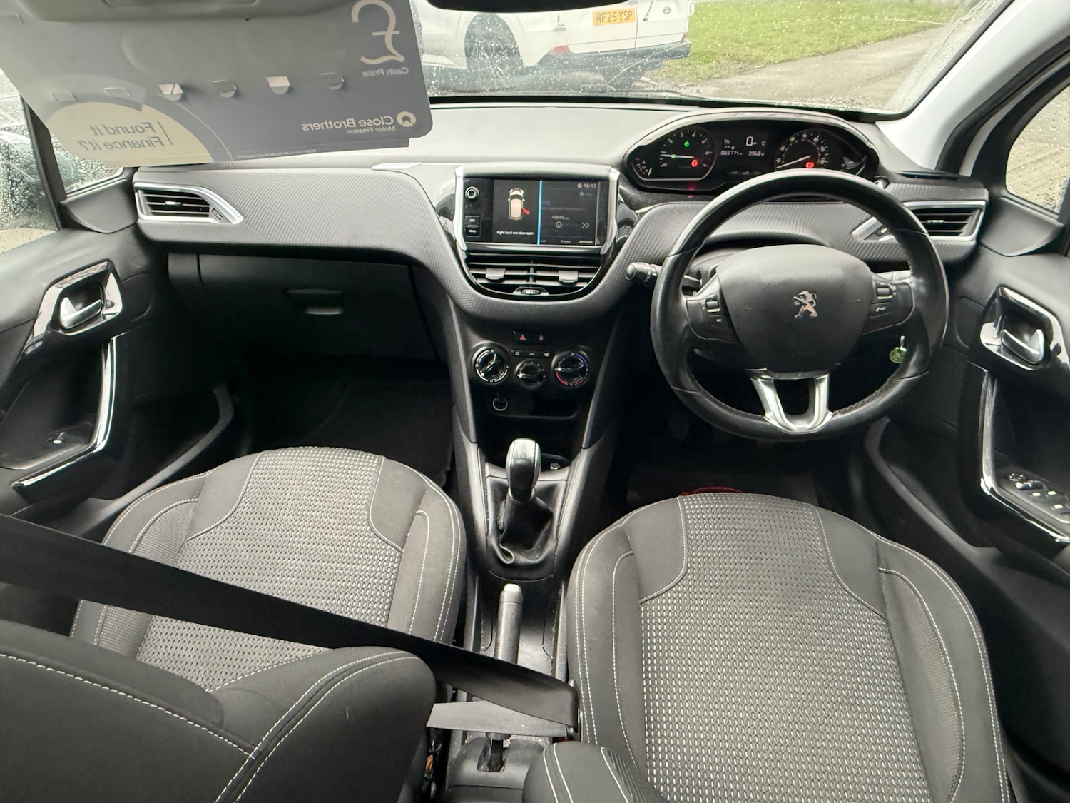 Used Peugeot 208 2017 for sale - 77606960: Photo 10