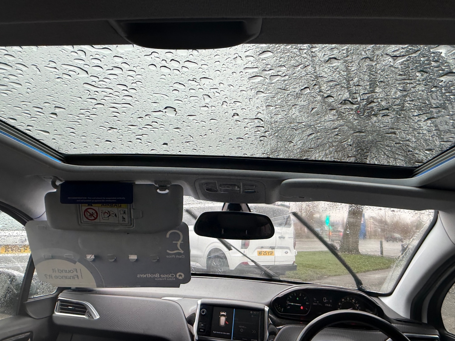 Used Peugeot 208 2017 for sale - 77606960: Photo 11