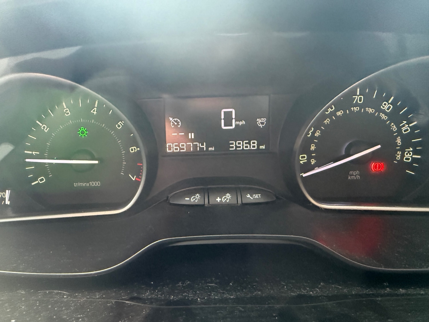 Used Peugeot 208 2017 for sale - 77606960: Photo 14