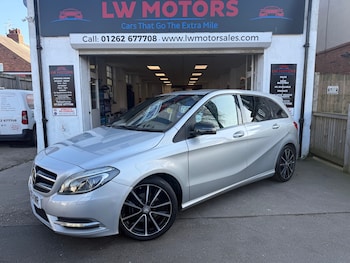 Used Mercedes-Benz B Class 2015 for sale - 77938344: Photo